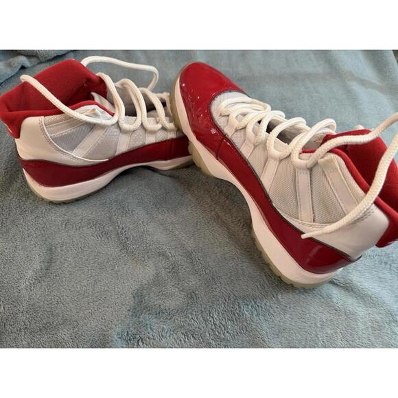 Nike Air Jordan 11 Retro Cherry 2022 CT8012-116 Red White Men’s Size  8 main image 7